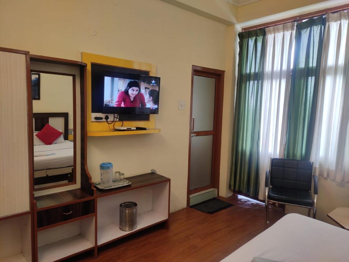 Hotel Amandeep ดารัมซาลา ภายนอก รูปภาพ