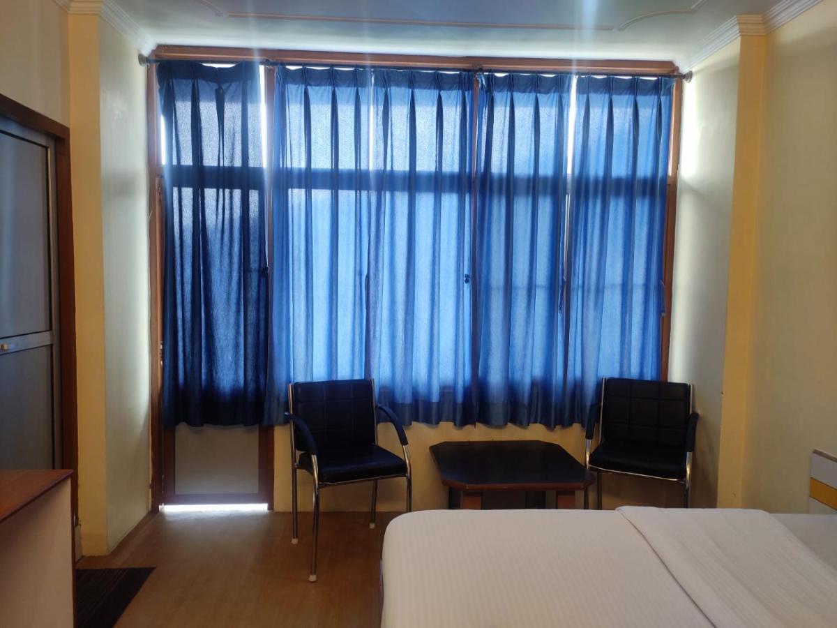 Hotel Amandeep ดารัมซาลา ภายนอก รูปภาพ